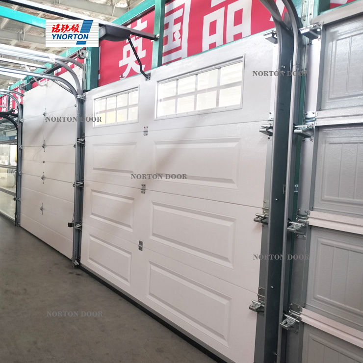 Гараж есіктеріне күнделікті техникалық қызмет көрсетудің бес негізгі нүктесі: бұл амалдар олардың қызмет ету мерзімін ұзартуға көмектеседі.