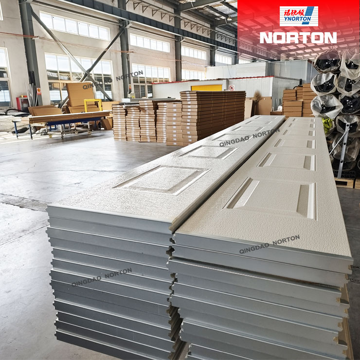 Polyurethane Sandwich Panels